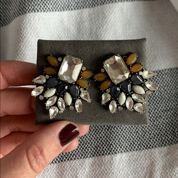 BaubleBar crystal studs - Picture 2 of 3